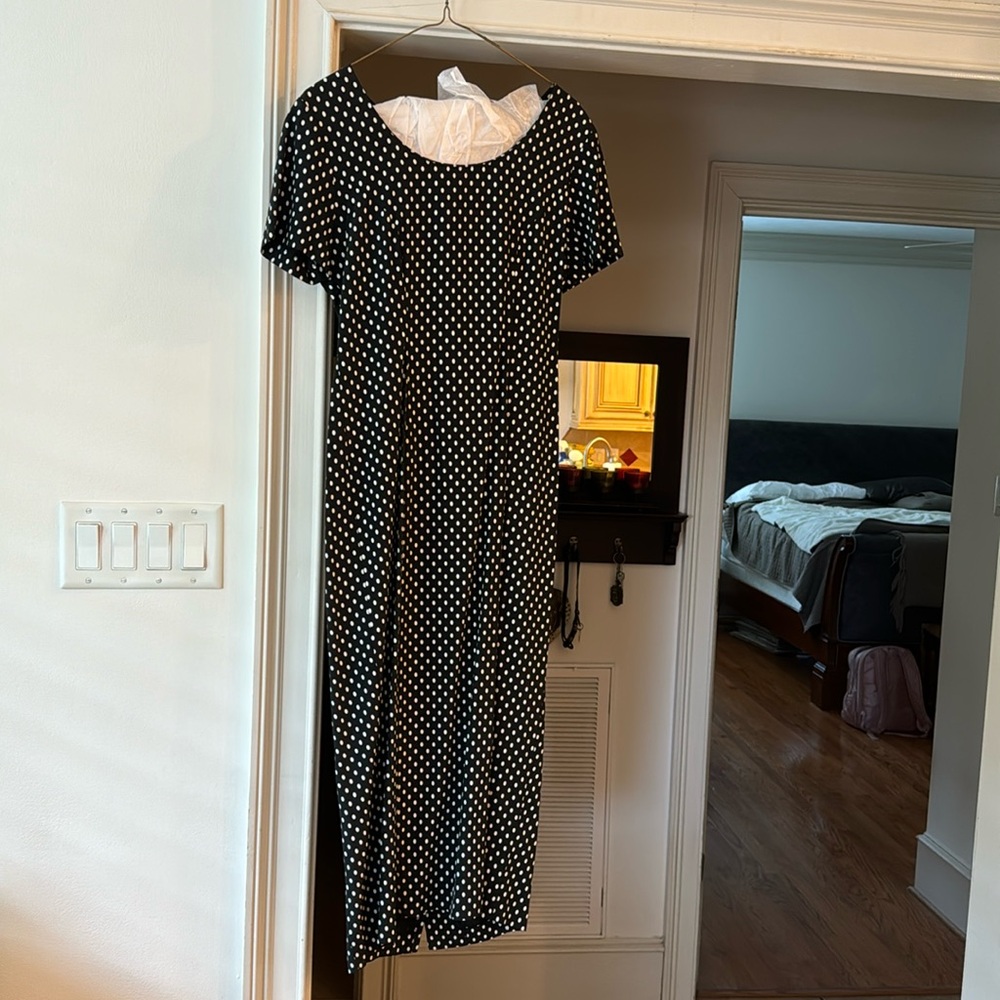 Long dress with ties in the back